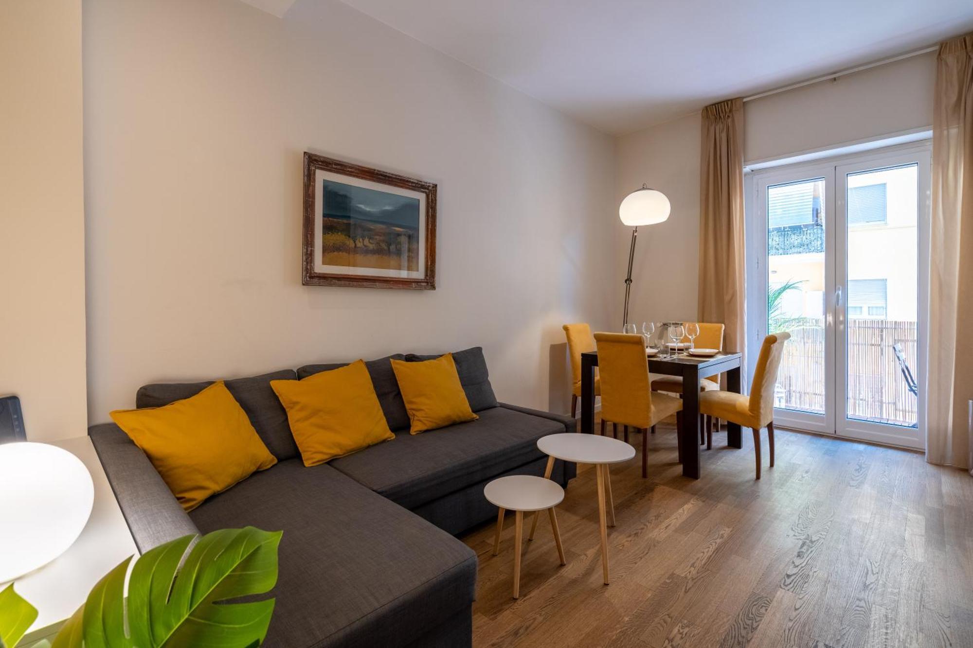 -15min Dal Colosseo- Aria Condizionata & Netflix Gratis Apartamento *